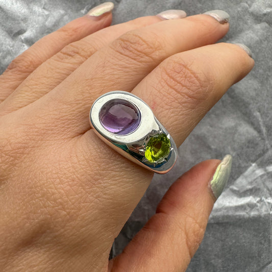 Amethyst & Peridot Sideway signet